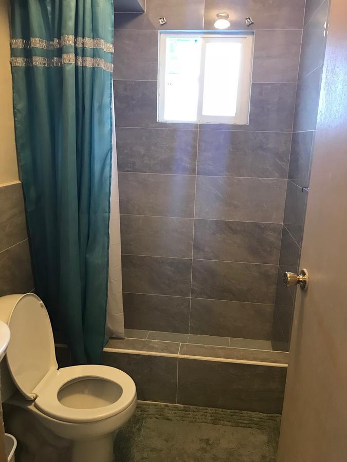 1 Bedroom / 1 Bath . Private Apt. Free Wifi, Interent & Parking Sinajana Eksteriør billede